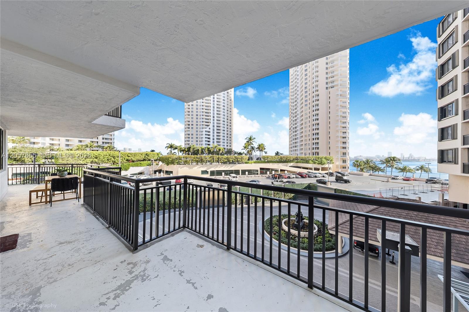540 Brickell Key Dr # 608, Miami FL 33131