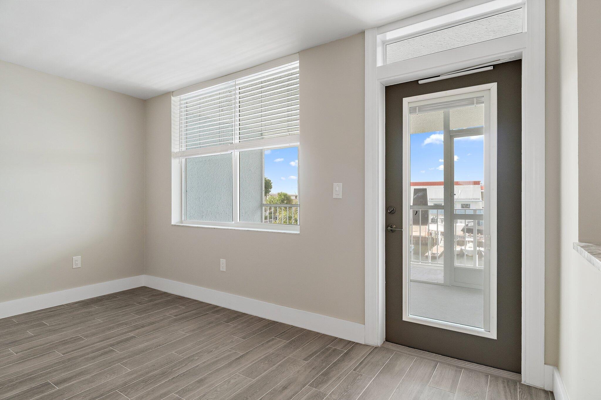 108 Paradise Harbour Boulevard # 314 — Photo 4