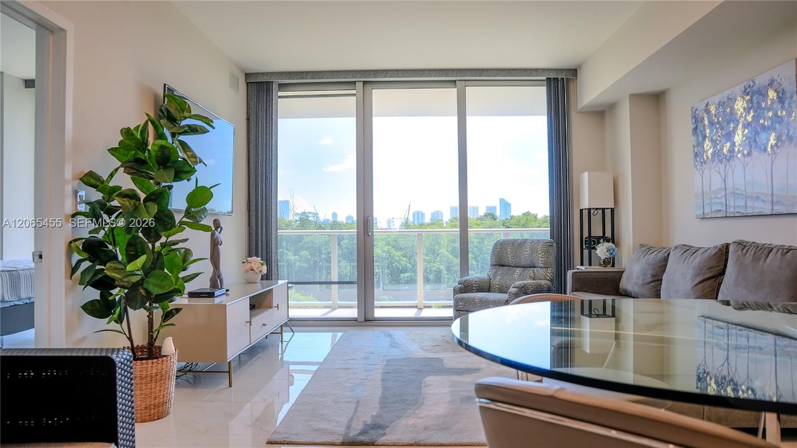 16385 Biscayne Blvd # # 419 — Photo 2