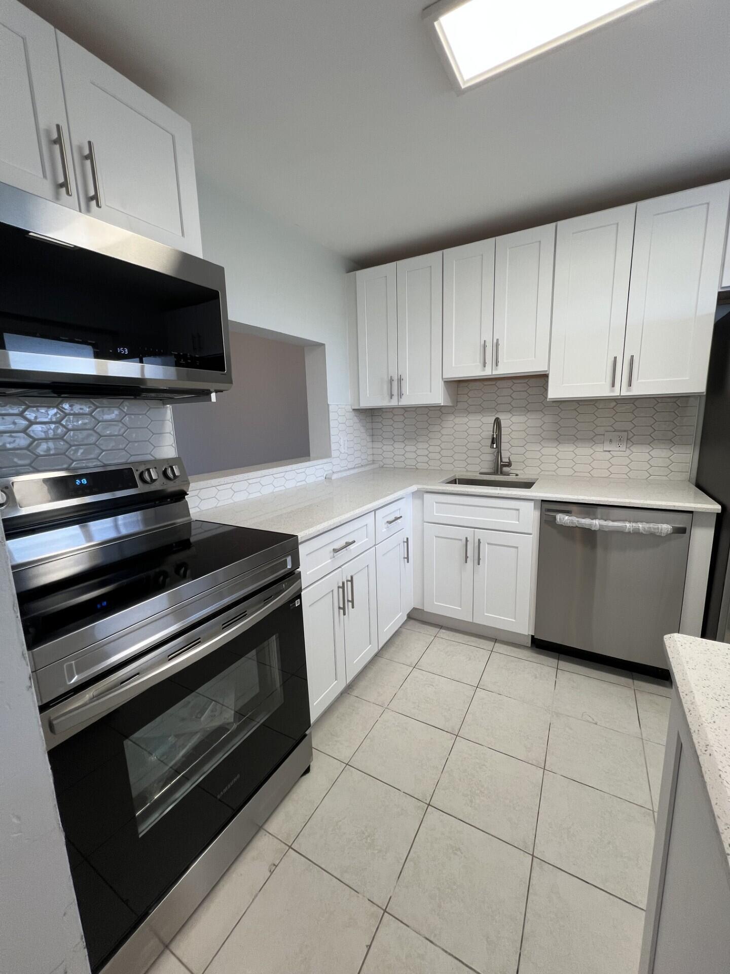 5961 NW 2nd Avenue # 506, Boca Raton FL 33487