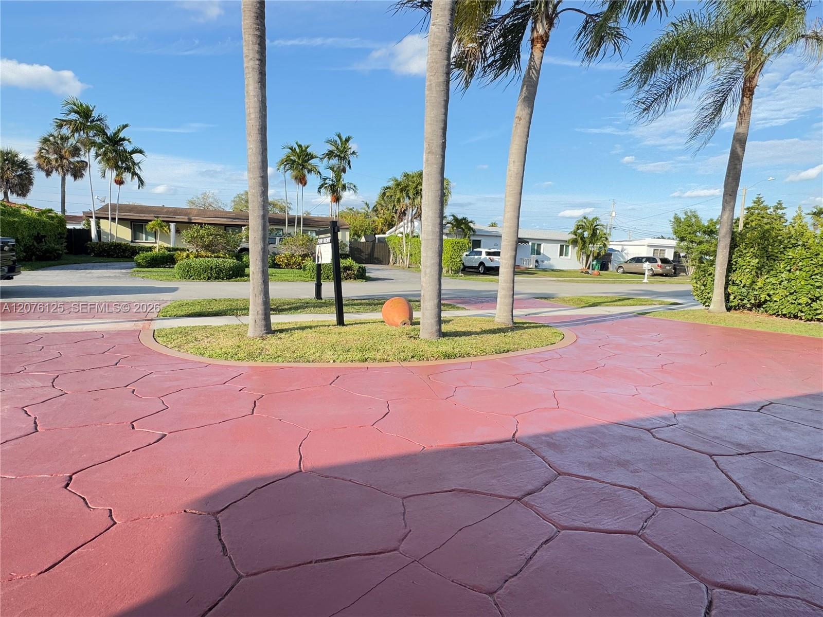 10330 SW 35th Ter # 0 — Photo 4