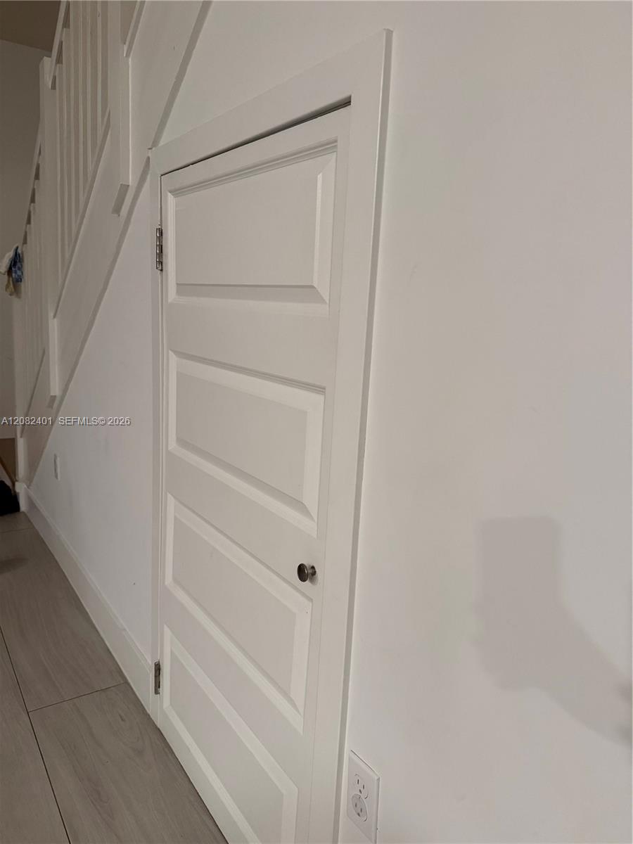 10407 NW 82nd St # 4 — Photo 5