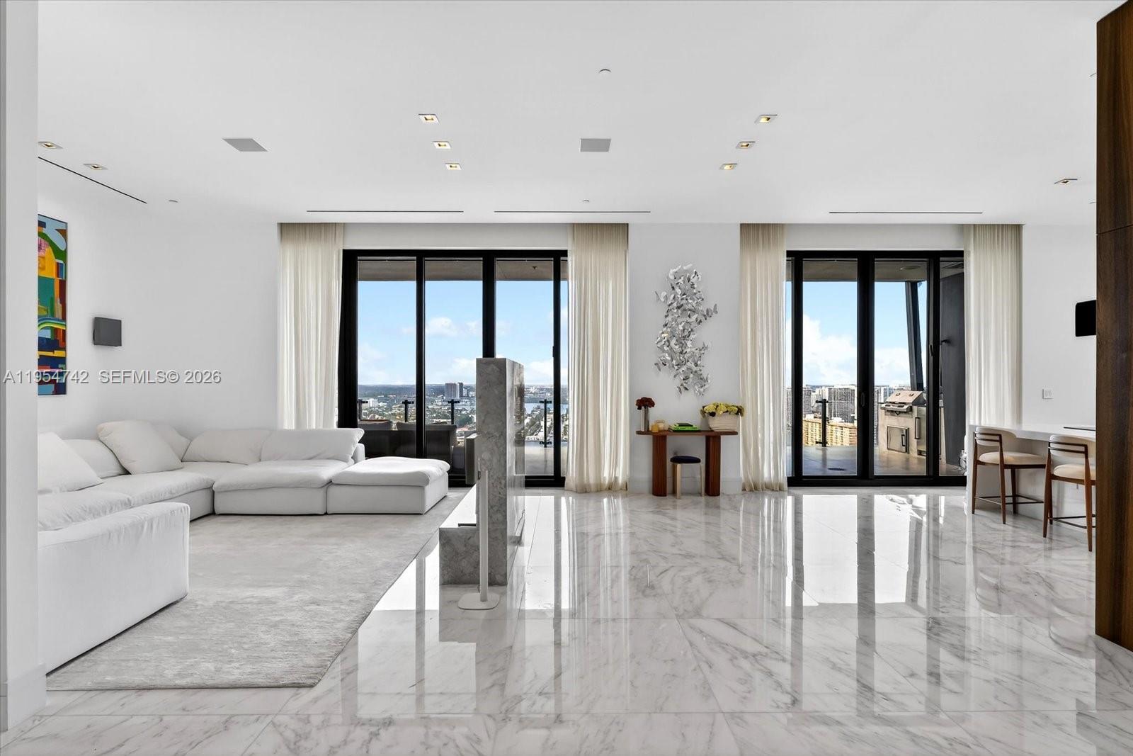 17141 Collins Ave # 2902, Sunny Isles Beach FL 33160
