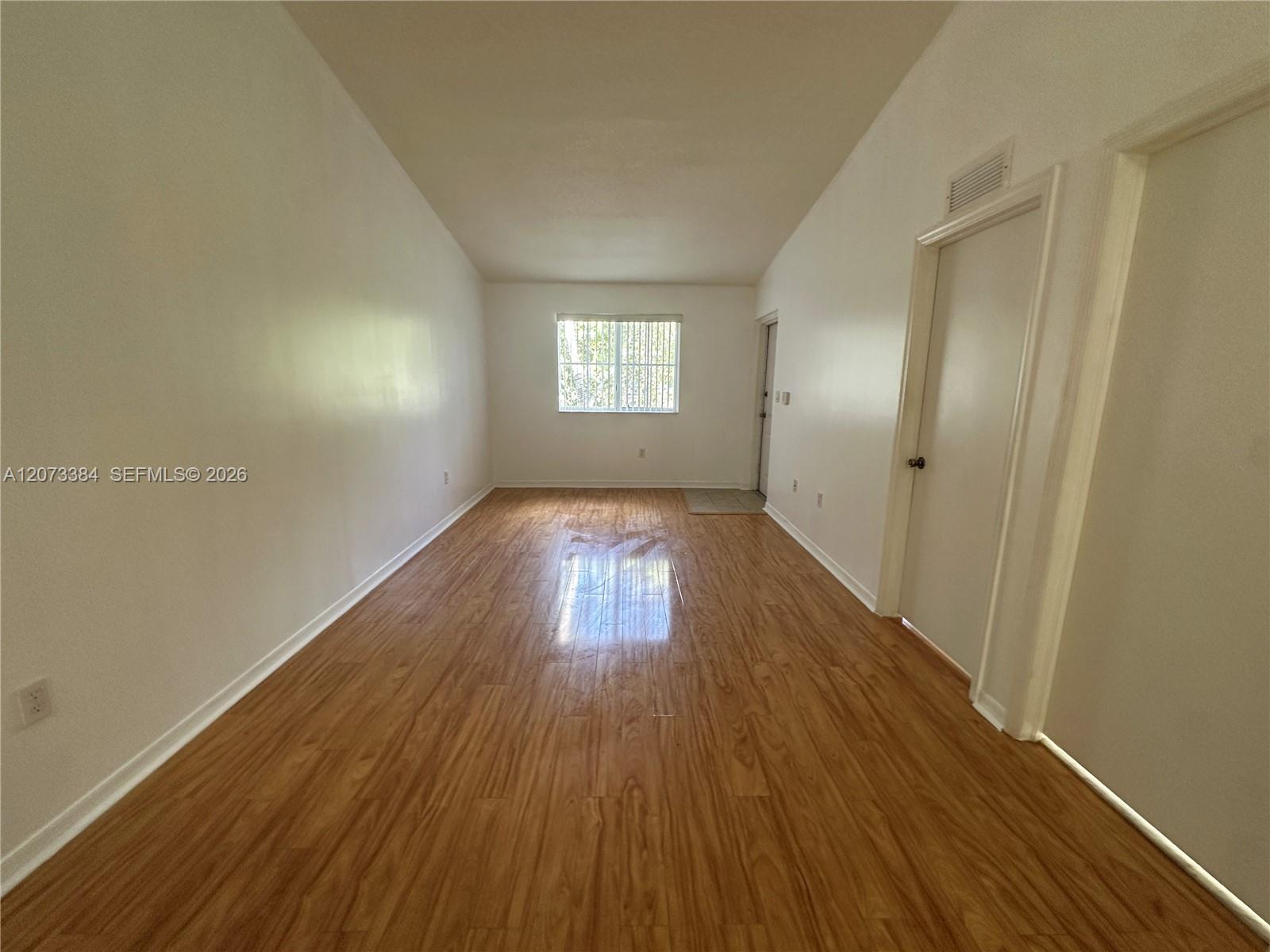 2921 SE 13th Ave # 48 — Photo 2