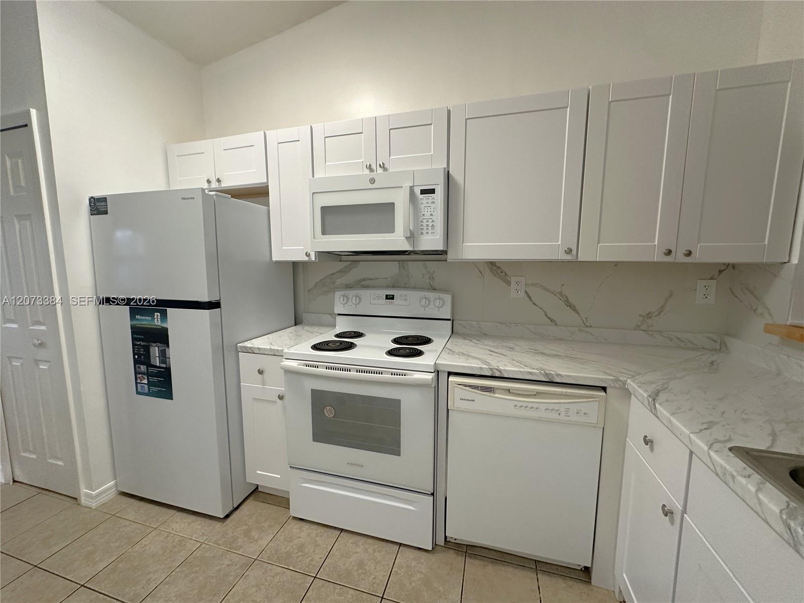 2921 SE 13th Ave # 48 — Photo 4