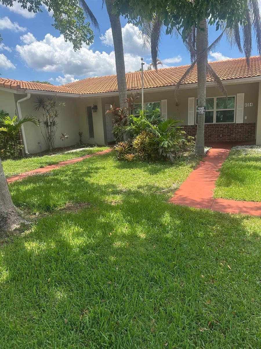4080 Coral Springs Dr — Photo 4