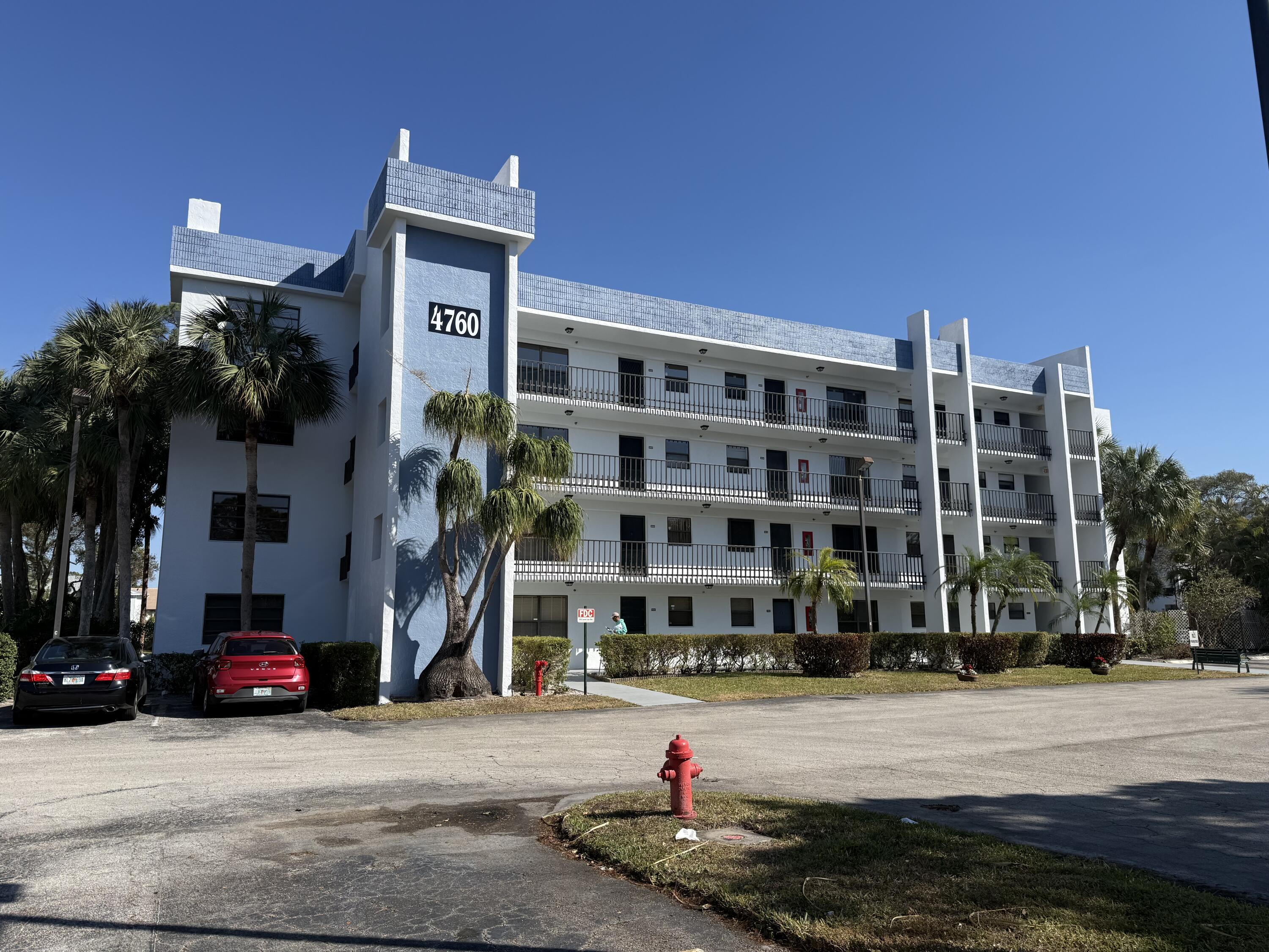 4760 Lucerne Lakes Boulevard W # 206, Lake Worth FL 33467