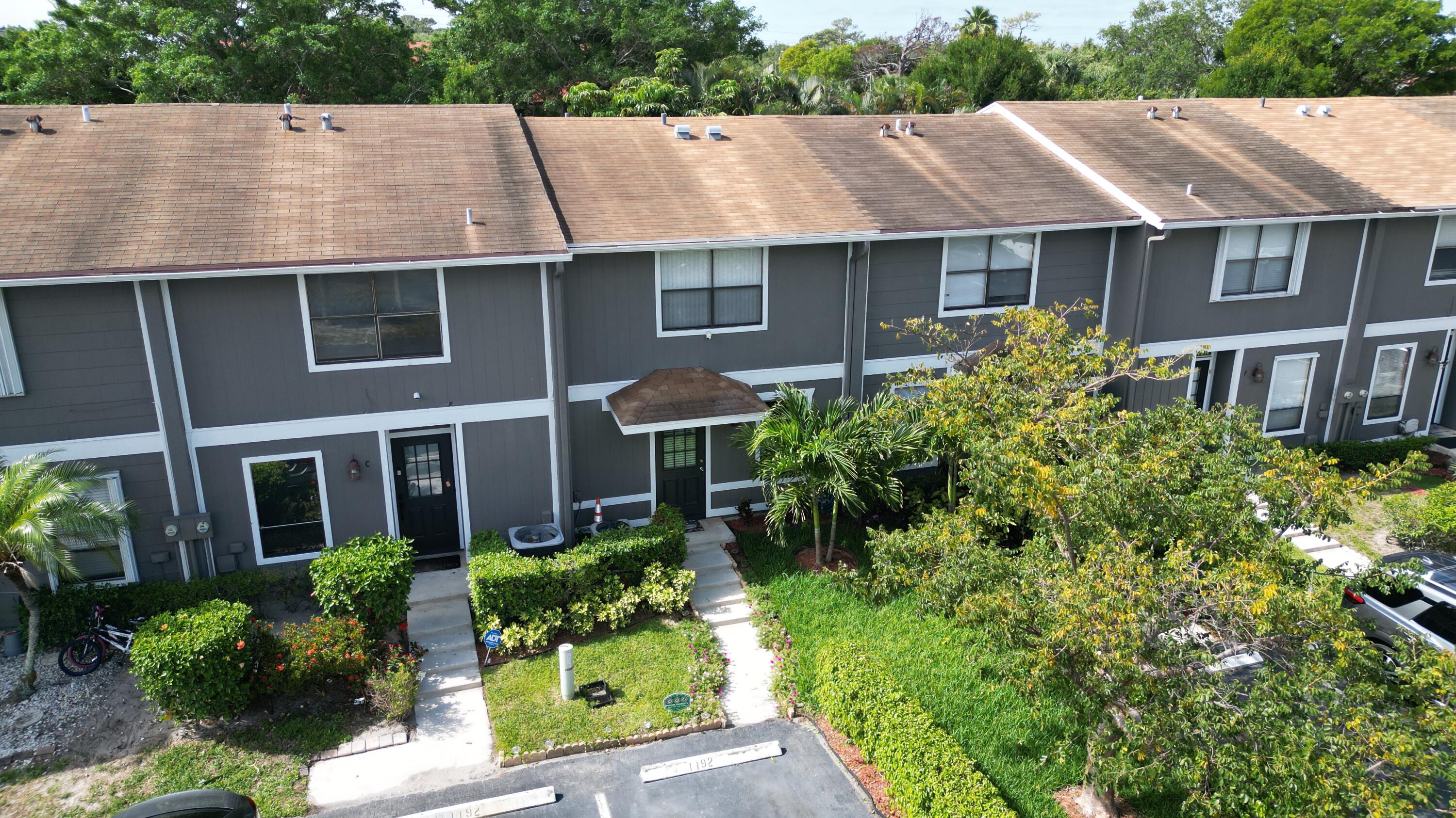 850 Hill Drive # D, West Palm Beach FL 33415
