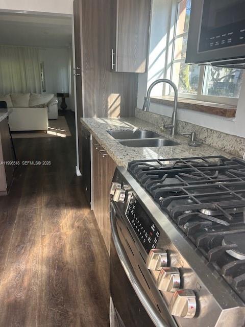 1785 Calais Dr # 5 — Photo 2