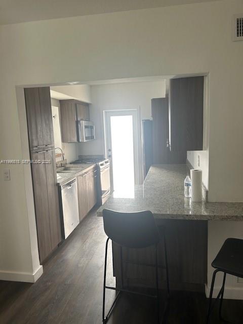 1785 Calais Dr # 5 — Photo 3