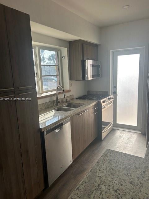 1785 Calais Dr # 5 — Photo 4