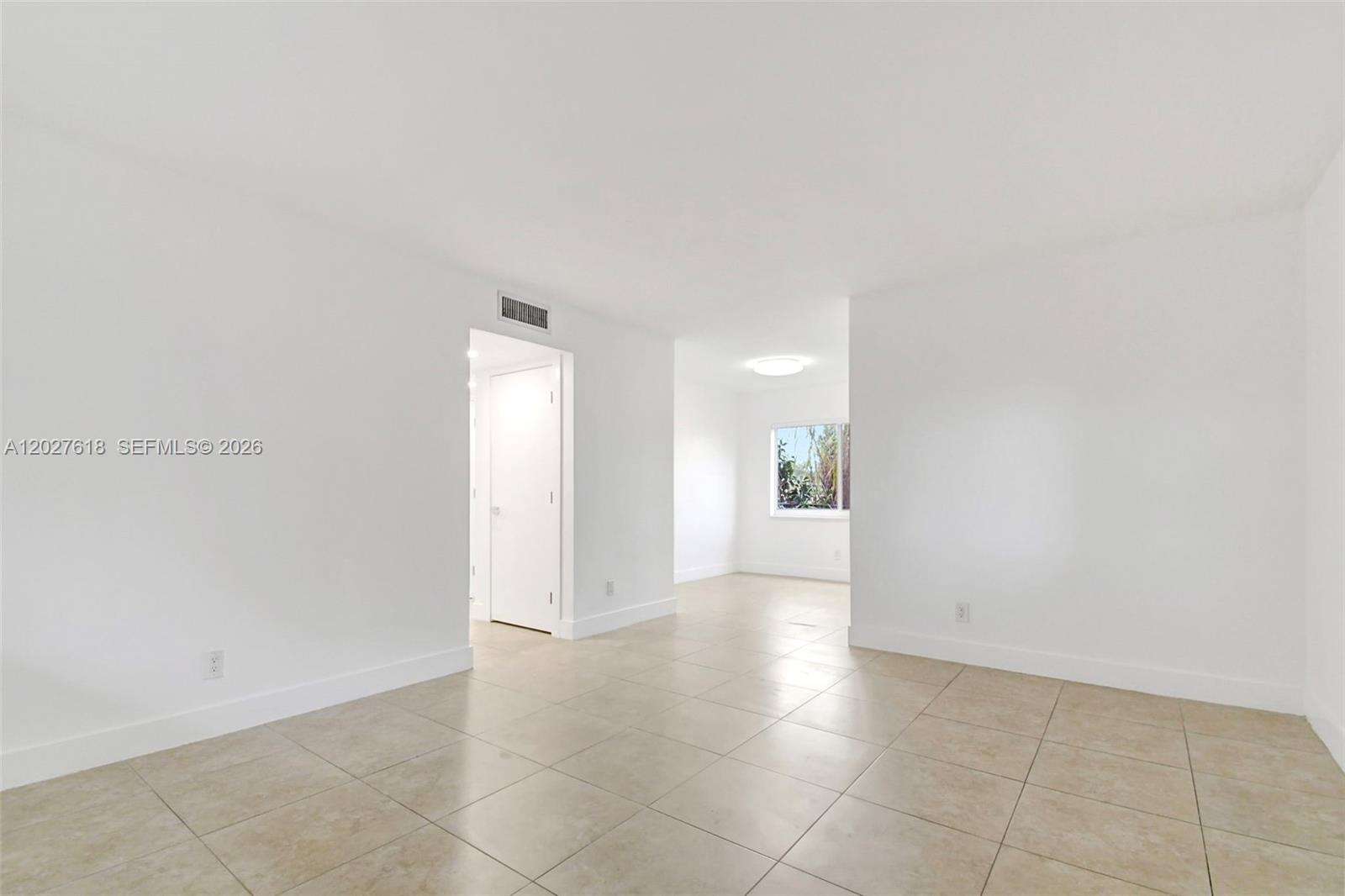 407 SE 9th Court # 1 — Photo 2