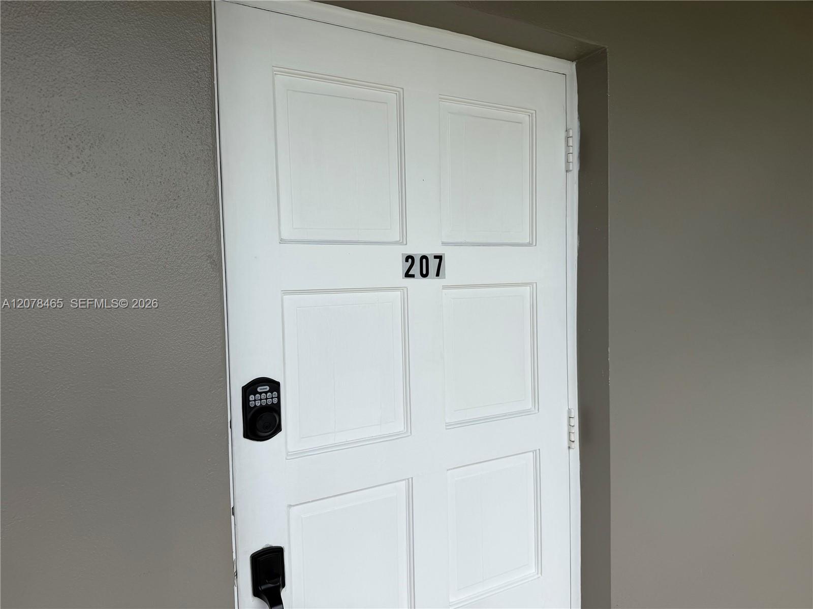 5200 Washington St # 207 — Photo 5