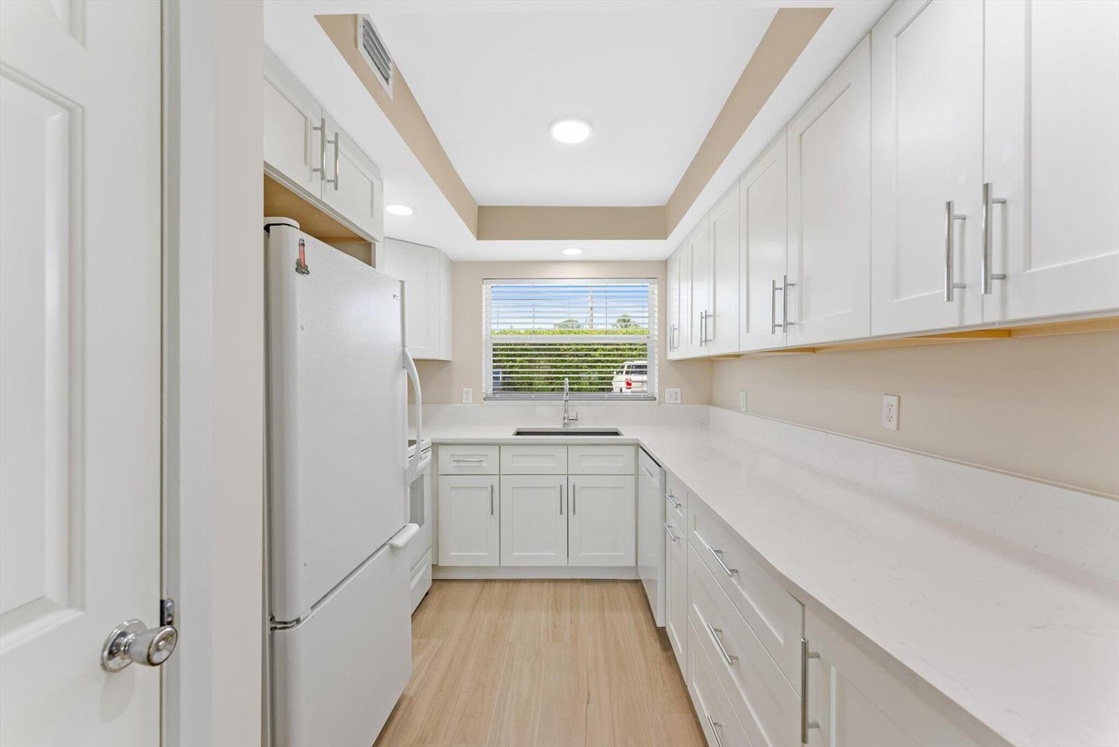 478 tequesta dr 115