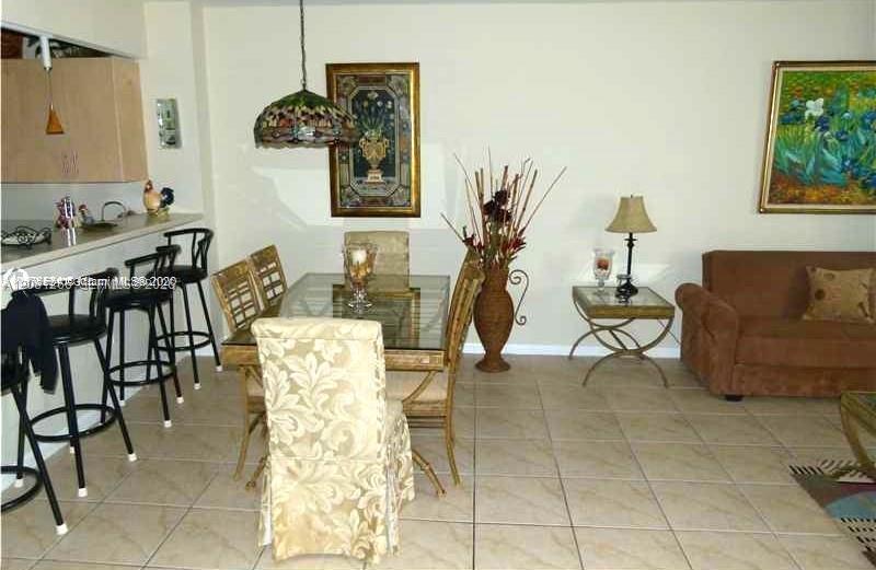 3725 S Ocean Dr # 323 — Photo 5