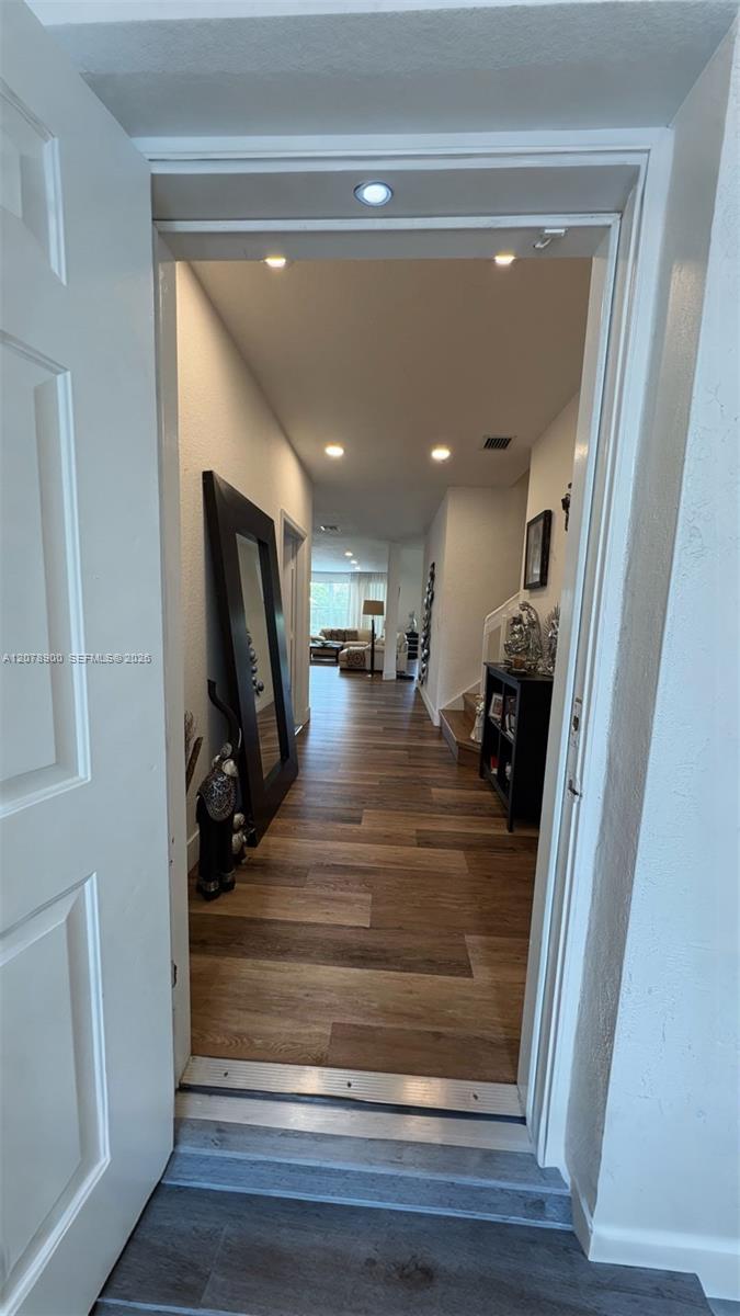 6691 NW 107th Ct — Photo 3