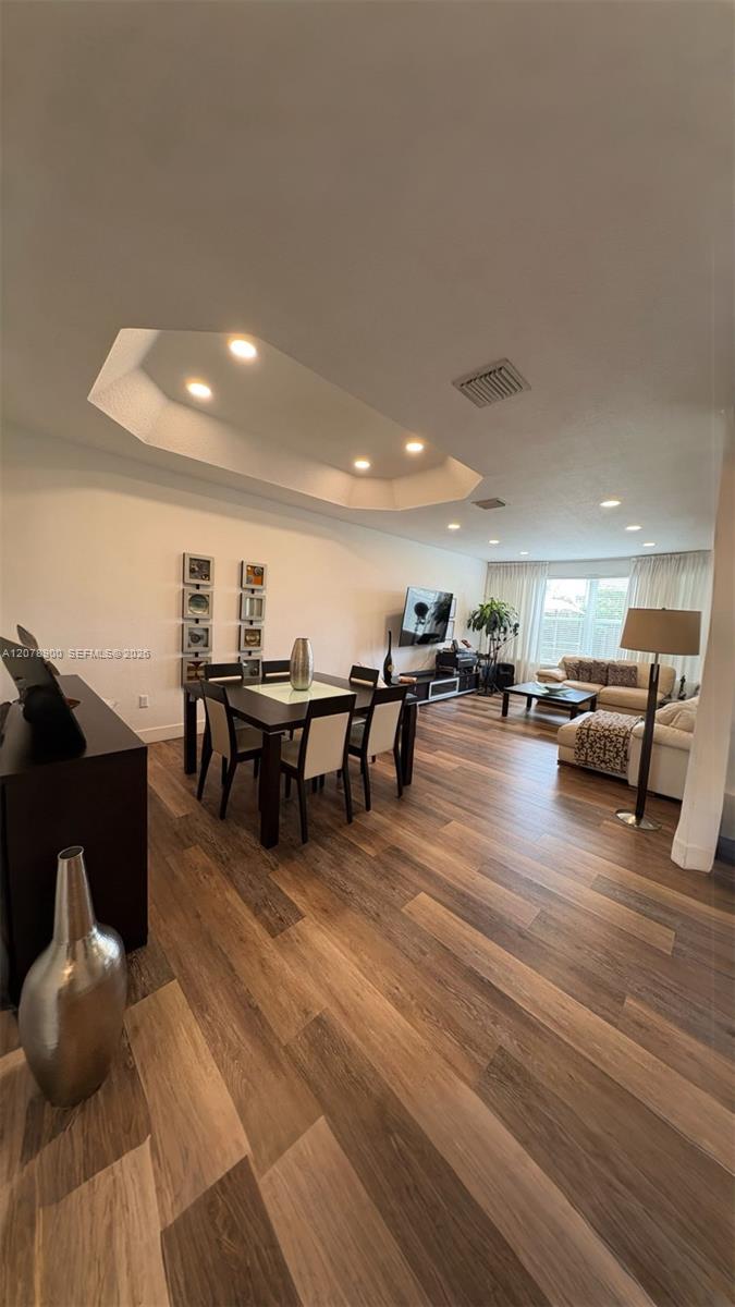 6691 NW 107th Ct — Photo 5