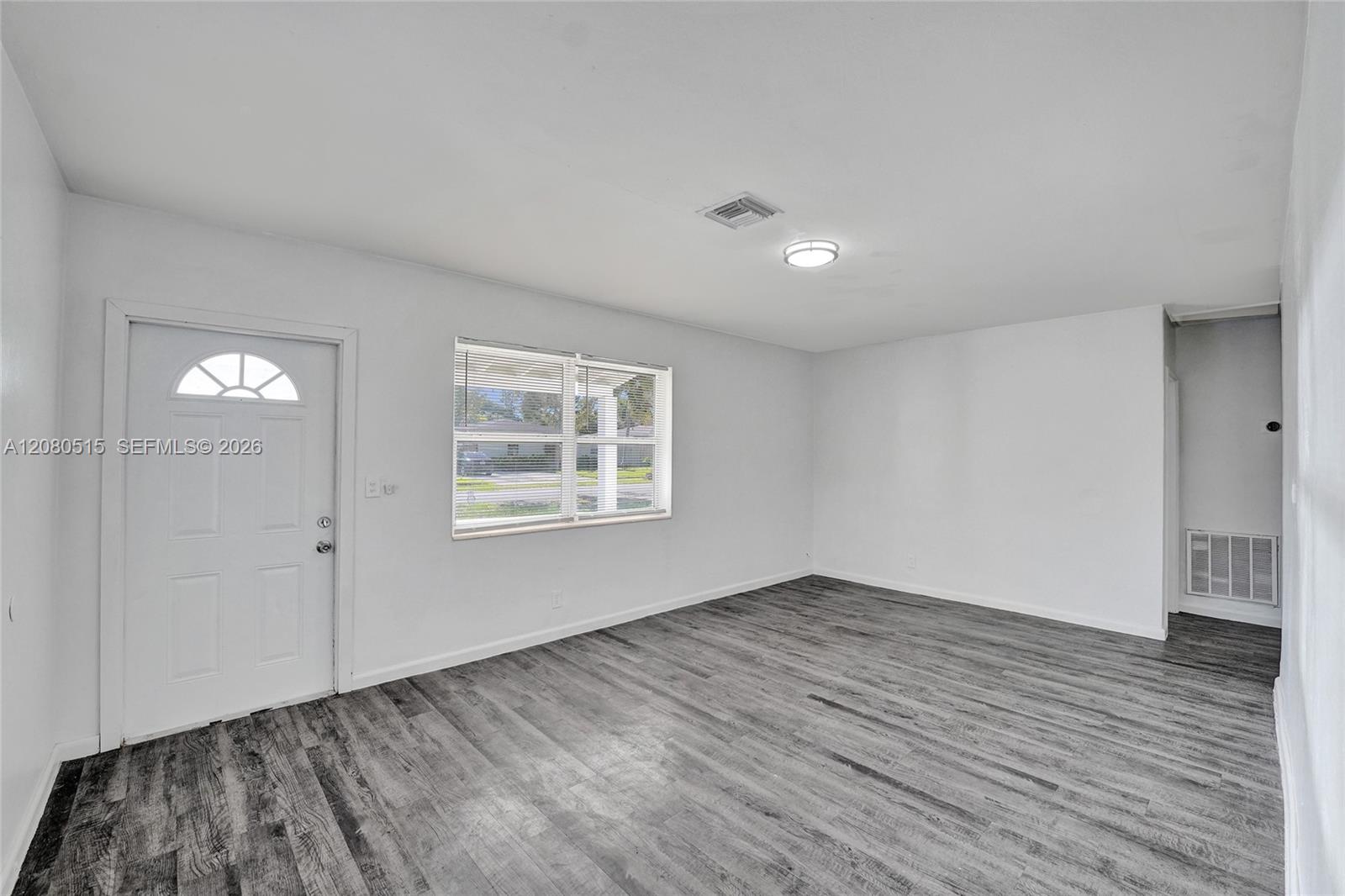 1421 NW 3rd Ave — Photo 4