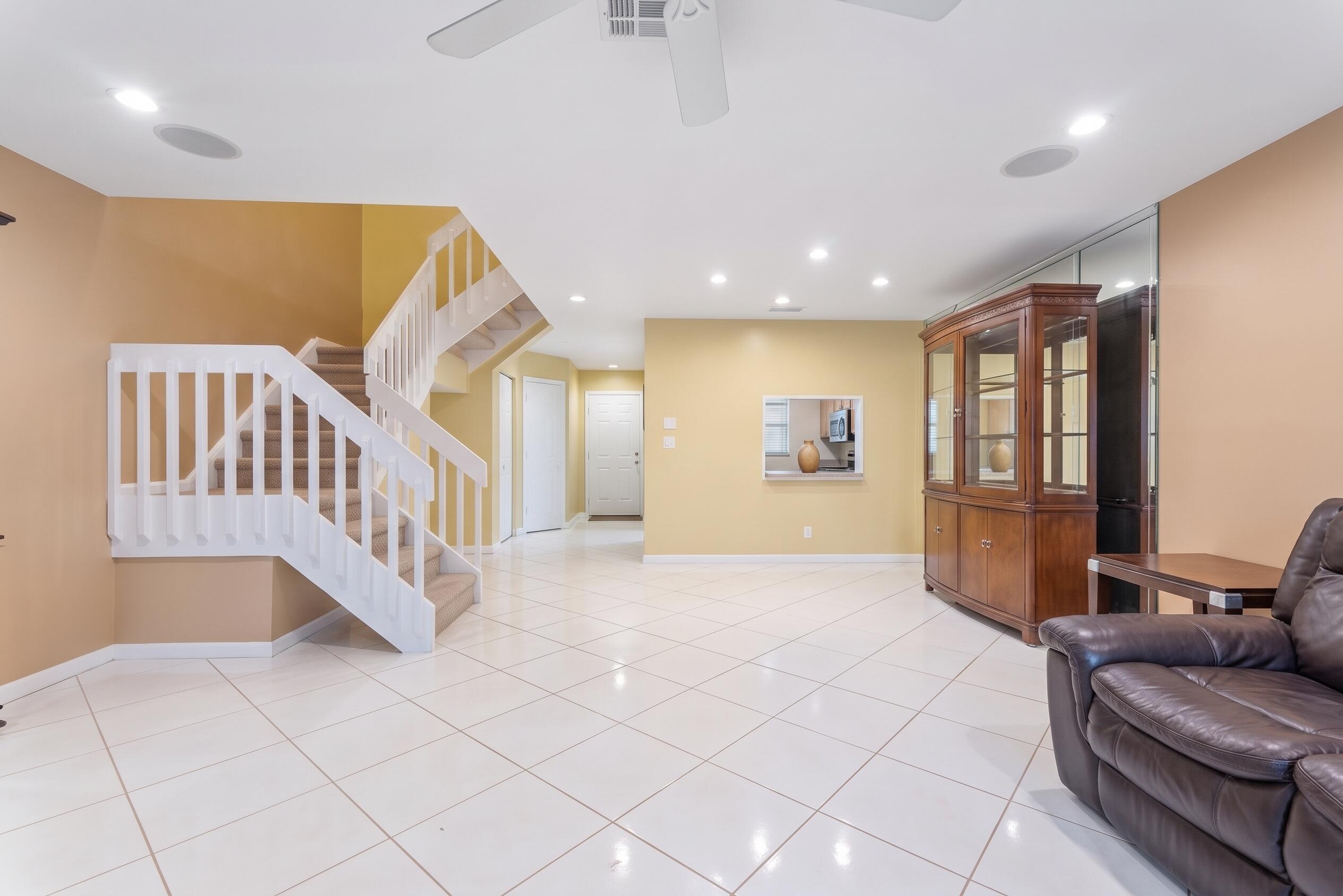 4321 CARAMBOLA Circle N # F — Photo 5