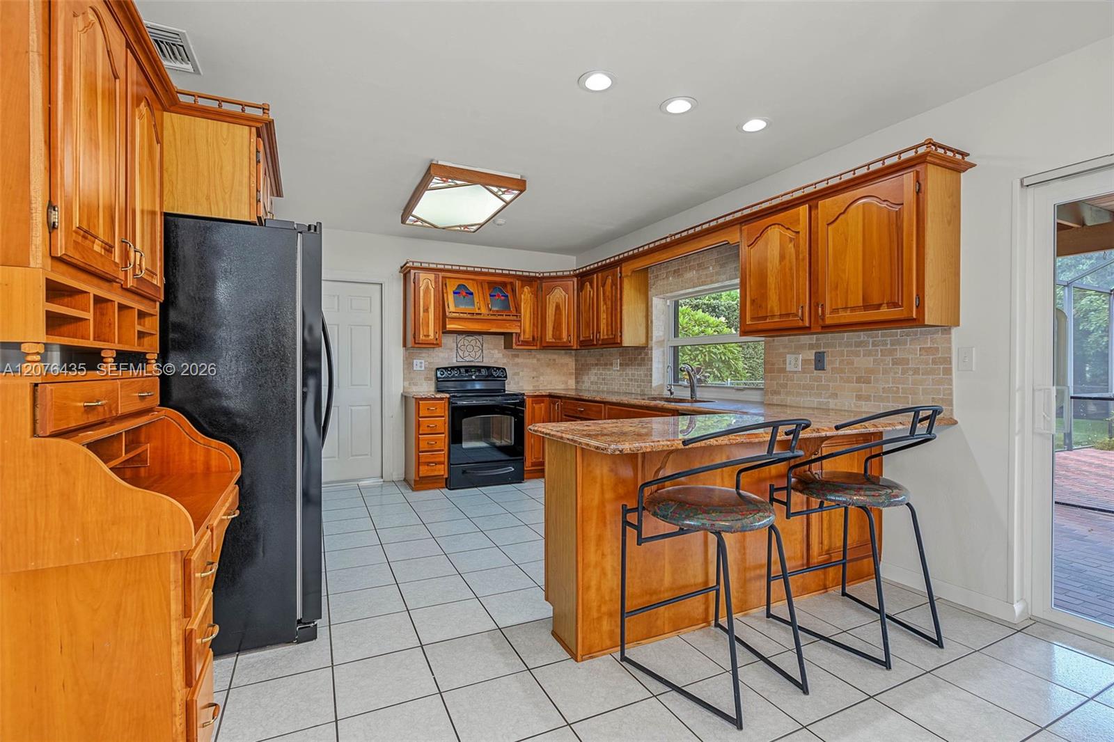 17721 SW 93rd Ave — Photo 5