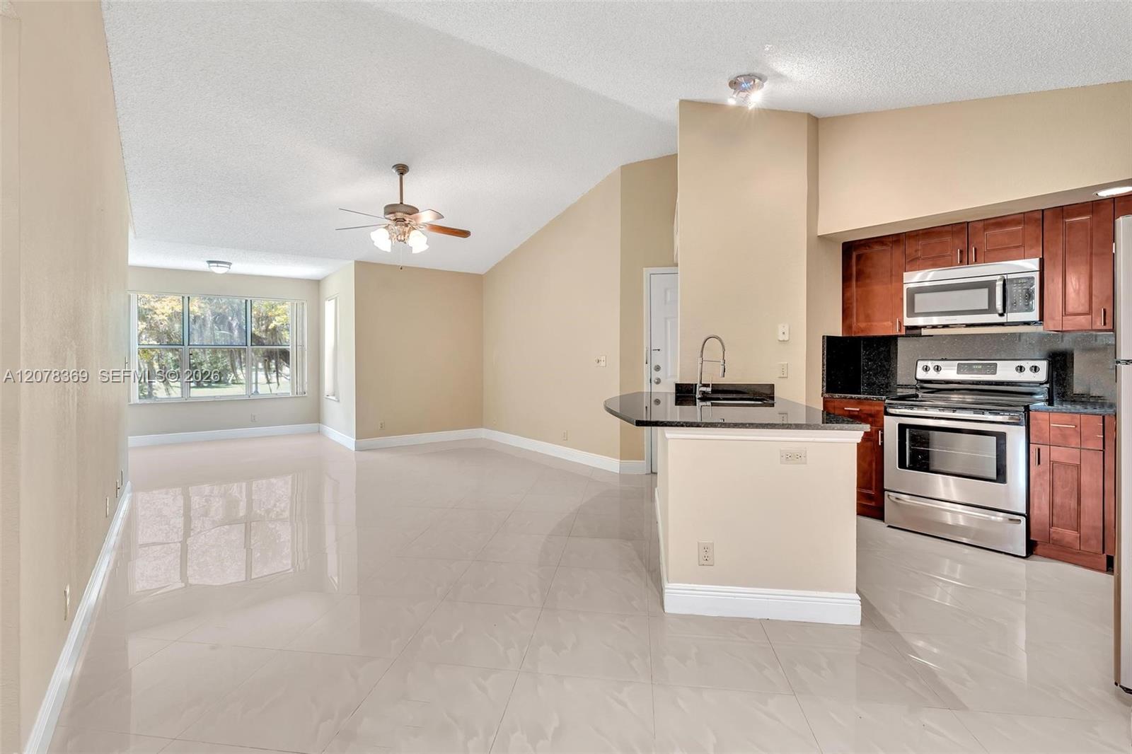 3370 Pinewalk Dr N # 1222, Margate FL 33063