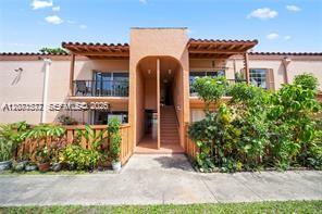 7105 Miami Lakes Dr # N16 View 3