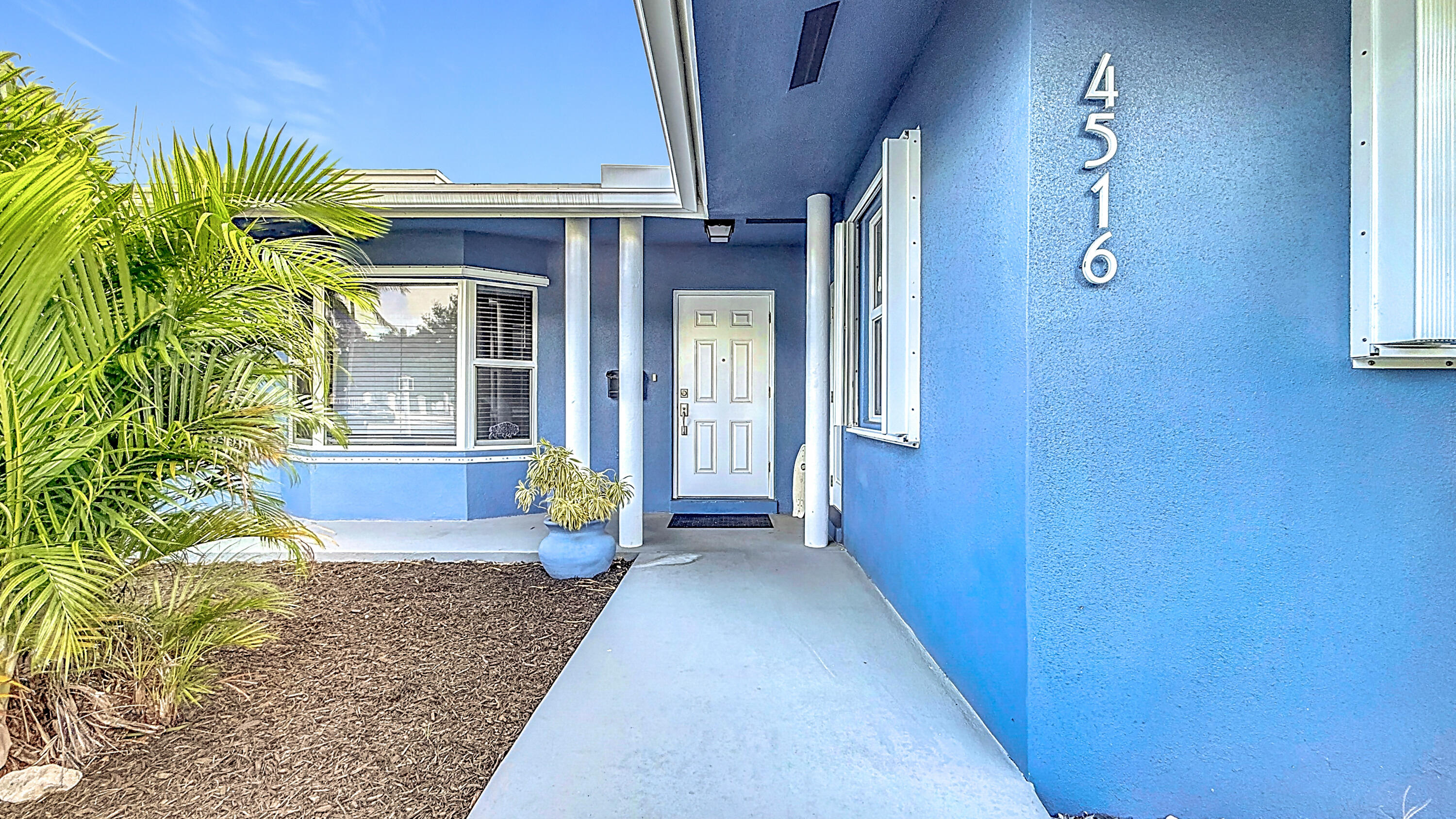 4516 NE 21st Lane — Photo 3