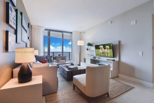 4111 S Ocean Dr # 2010 — Photo 4