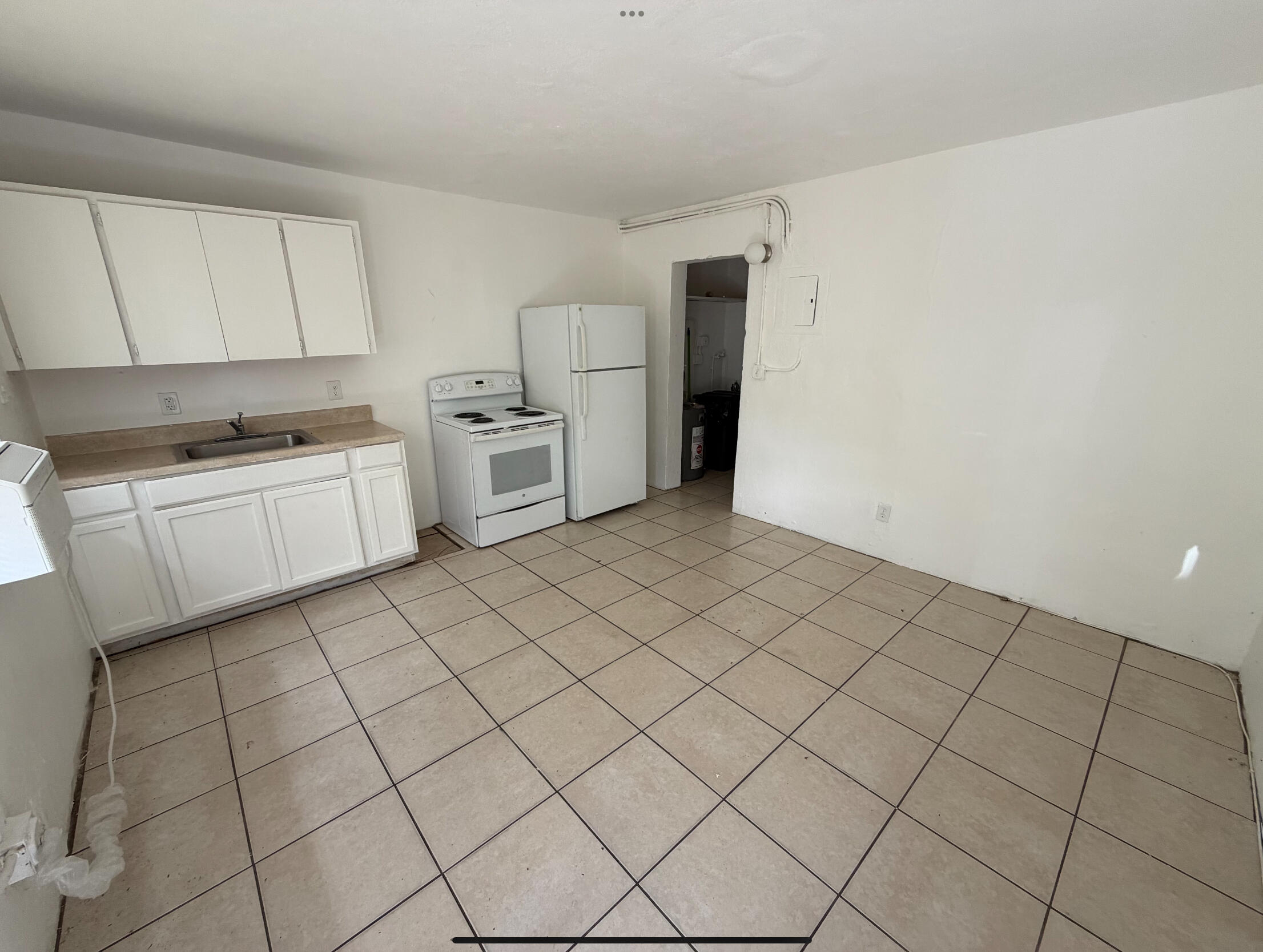 1100 NW 7TH Street # 2, Fort Lauderdale FL 33311