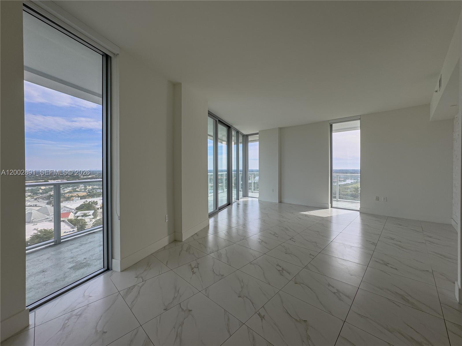2000 Metropica Way # 2009 — Photo 4