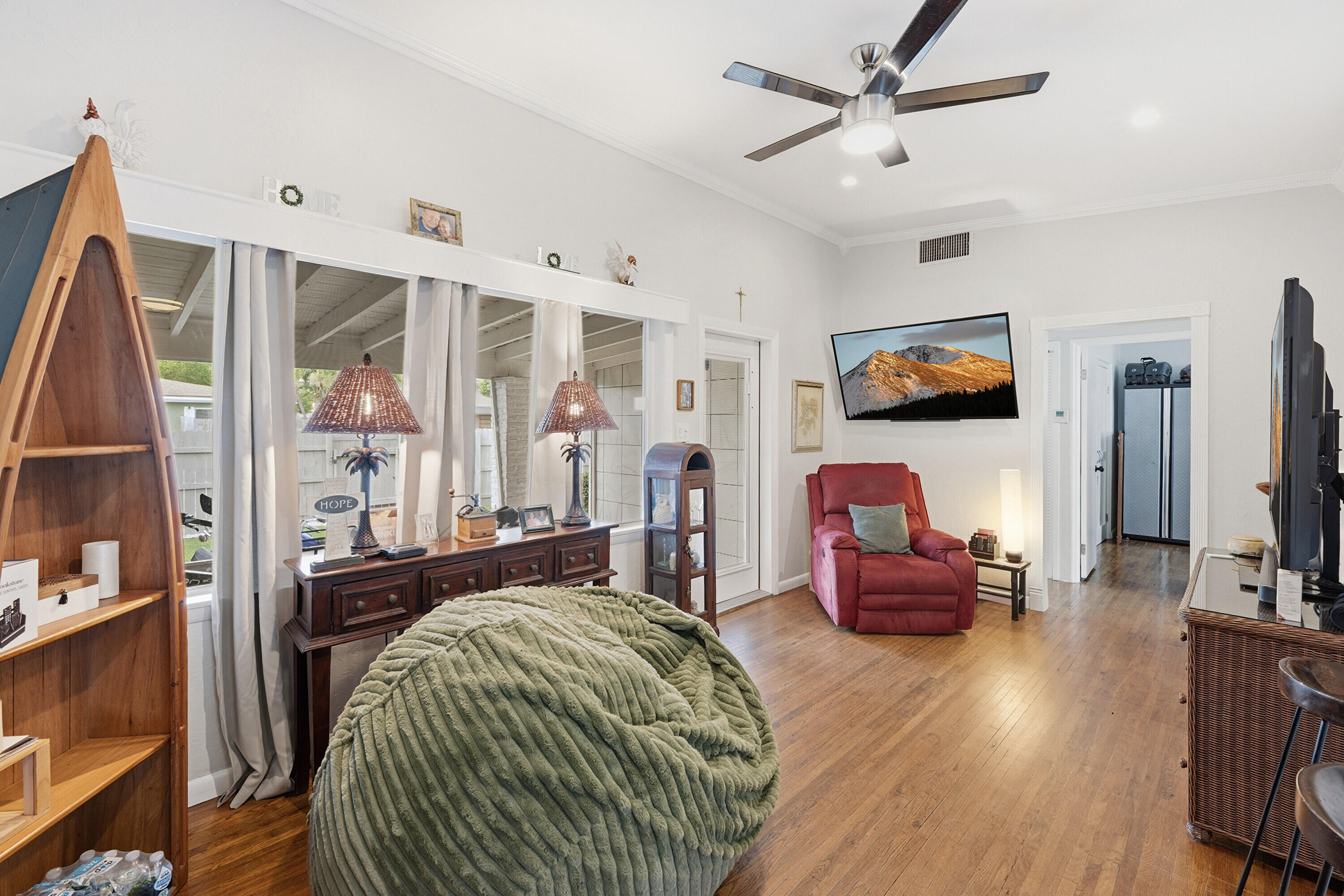 516 SW 15th Street # 1 — Photo 5