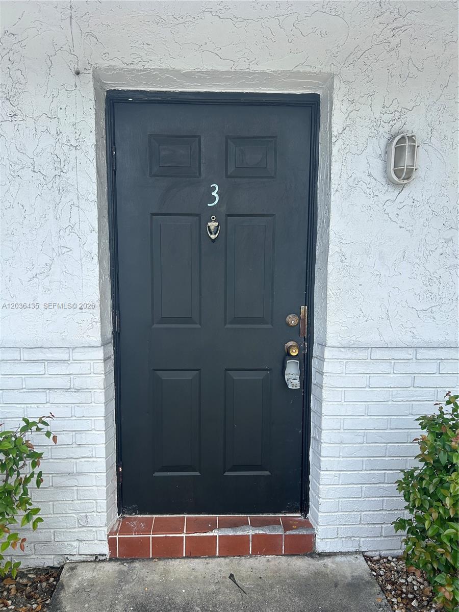 1045 N Andrews Ave # 3, Fort Lauderdale FL 33311