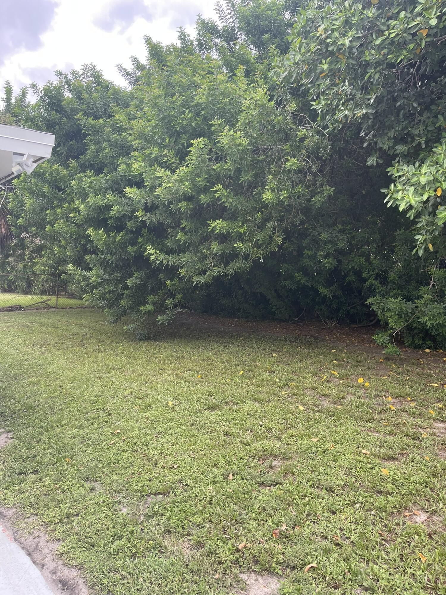 920 NW 3RD Street — Photo 5