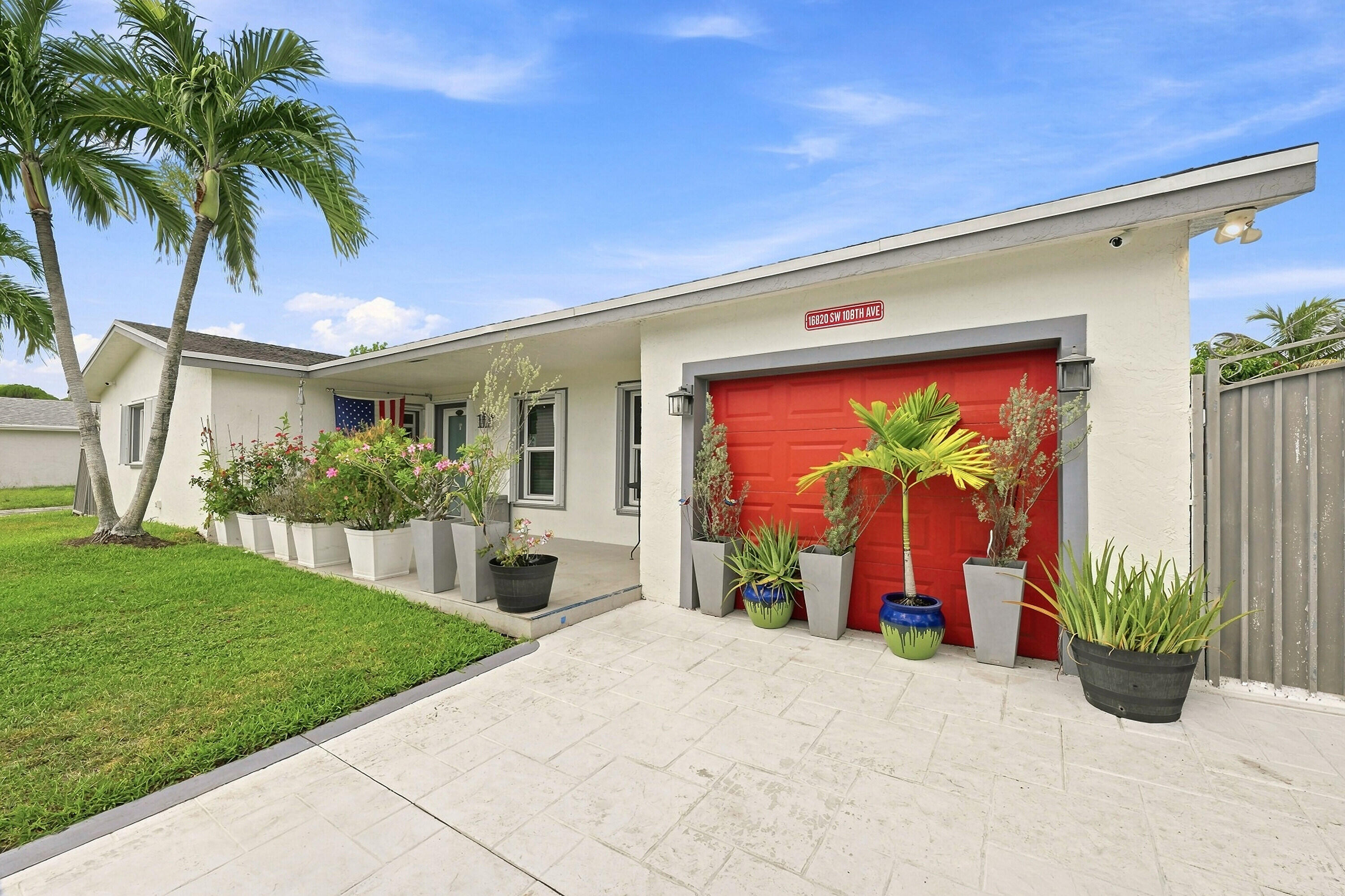 16820 SW 108th Avenue — Photo 4