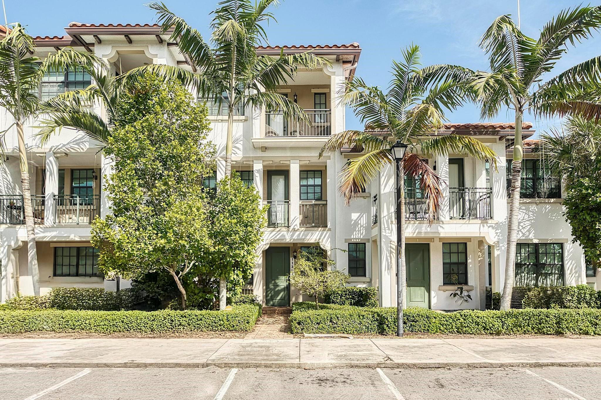 11303 SW 15th Street, Pembroke Pines FL 33025