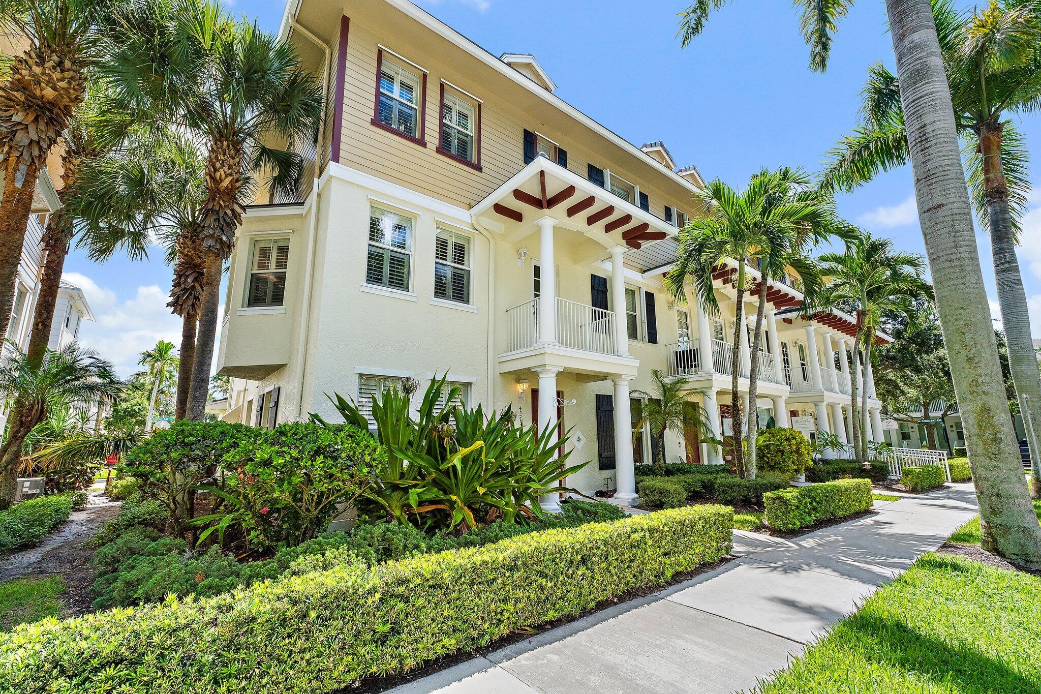 4273 E Main Street, Jupiter FL 33458