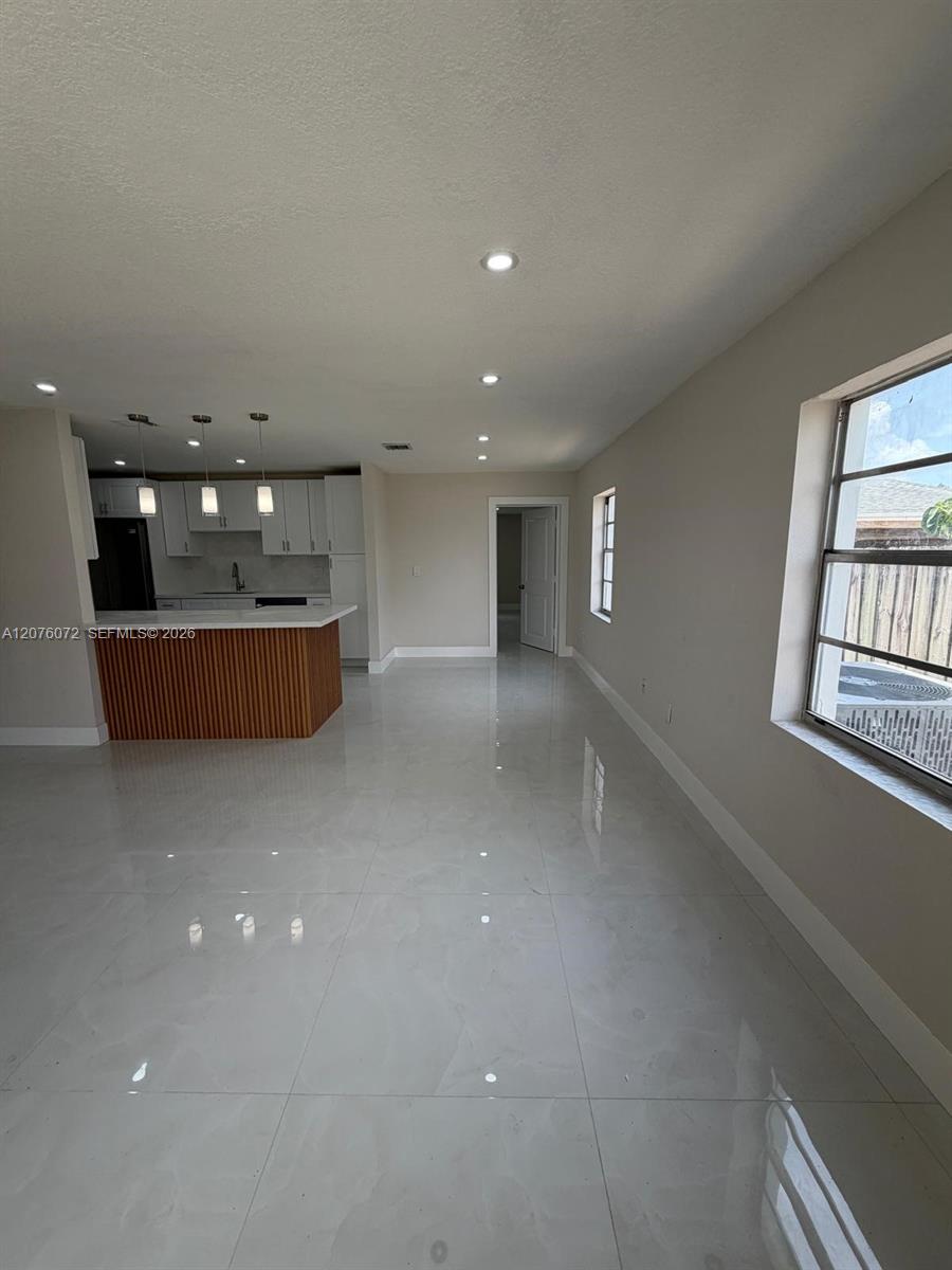 15400 SW 305th St — Photo 5