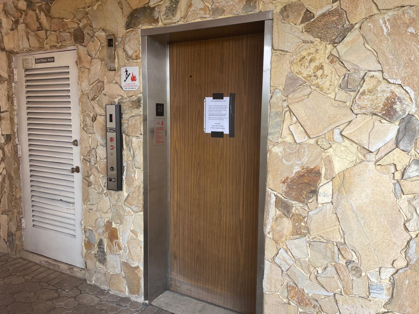 2851 SOMERSET Drive # 111 — Photo 3
