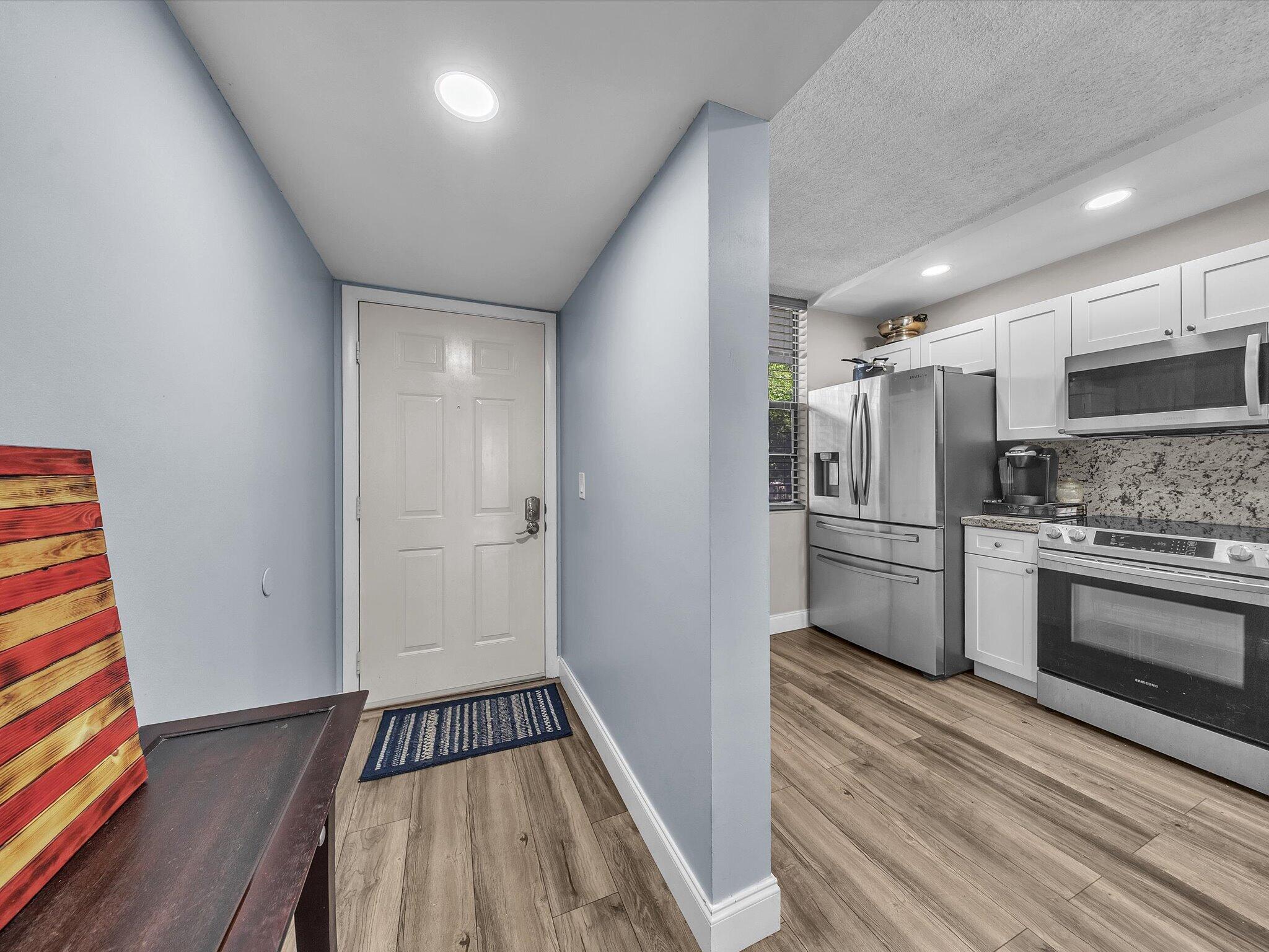 1701 Whitehall Drive # 302 — Photo 5