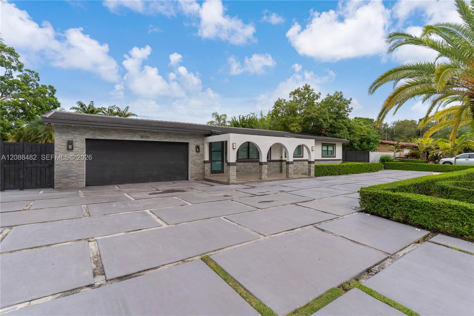 18731 SW 87th Ave — Photo 3