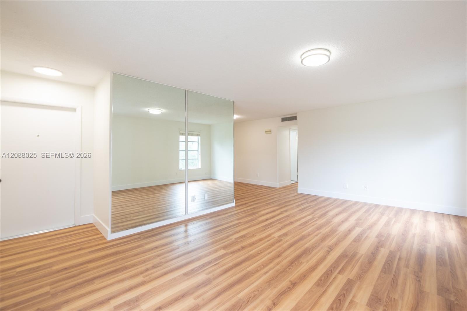 2441 SW 82nd Ave # 301 — Photo 5