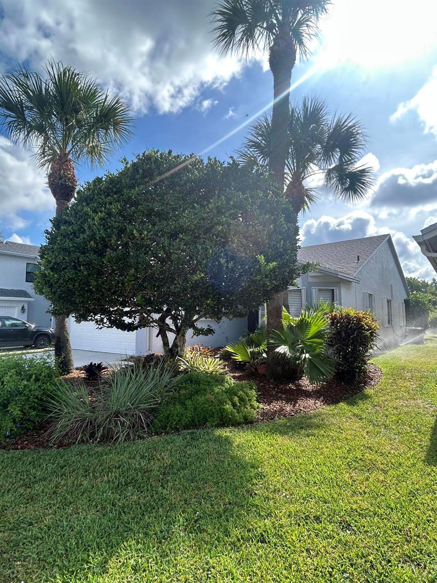 23370 Sedawie Drive, Boca Raton FL 33433