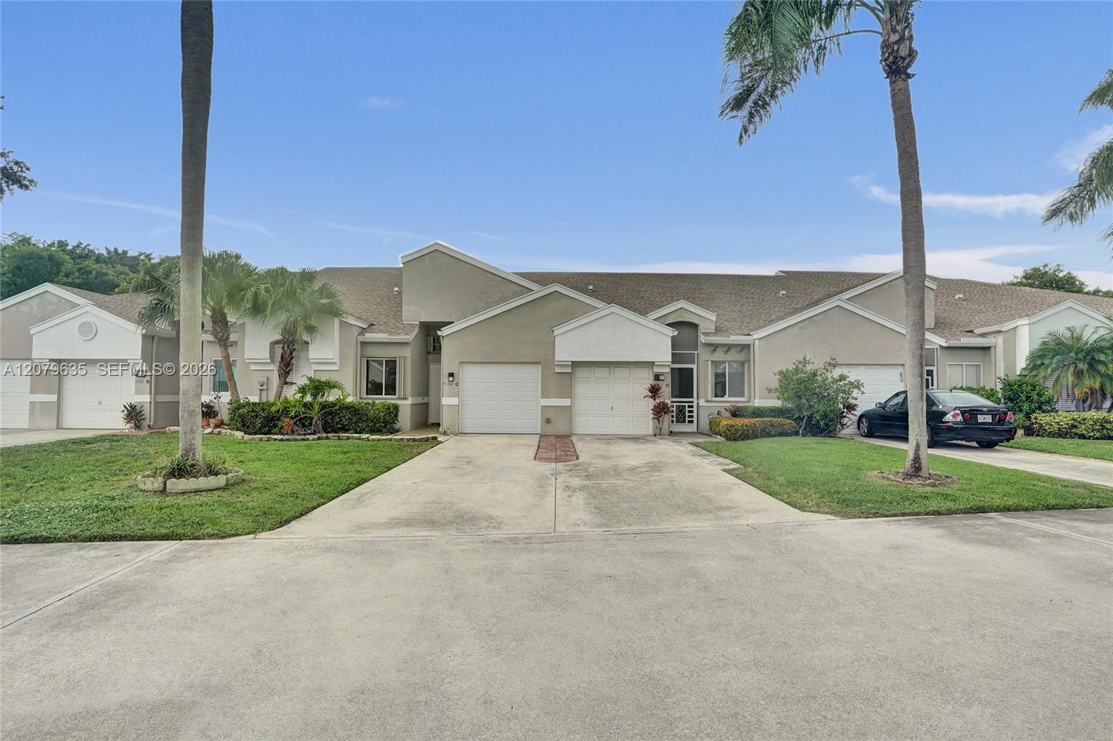 9130 Vineland Ct # D — Photo 2