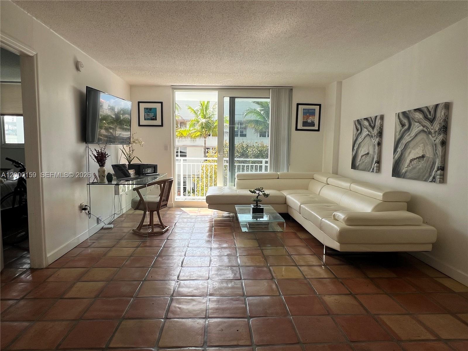 345 Ocean Dr # 303 — Photo 2