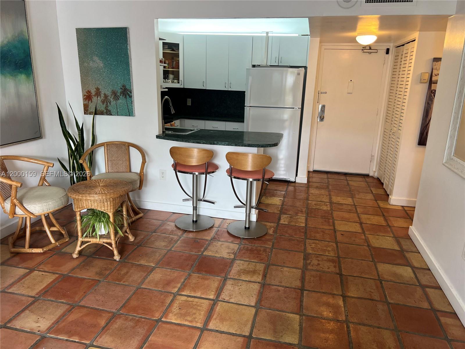 345 Ocean Dr # 303 — Photo 4