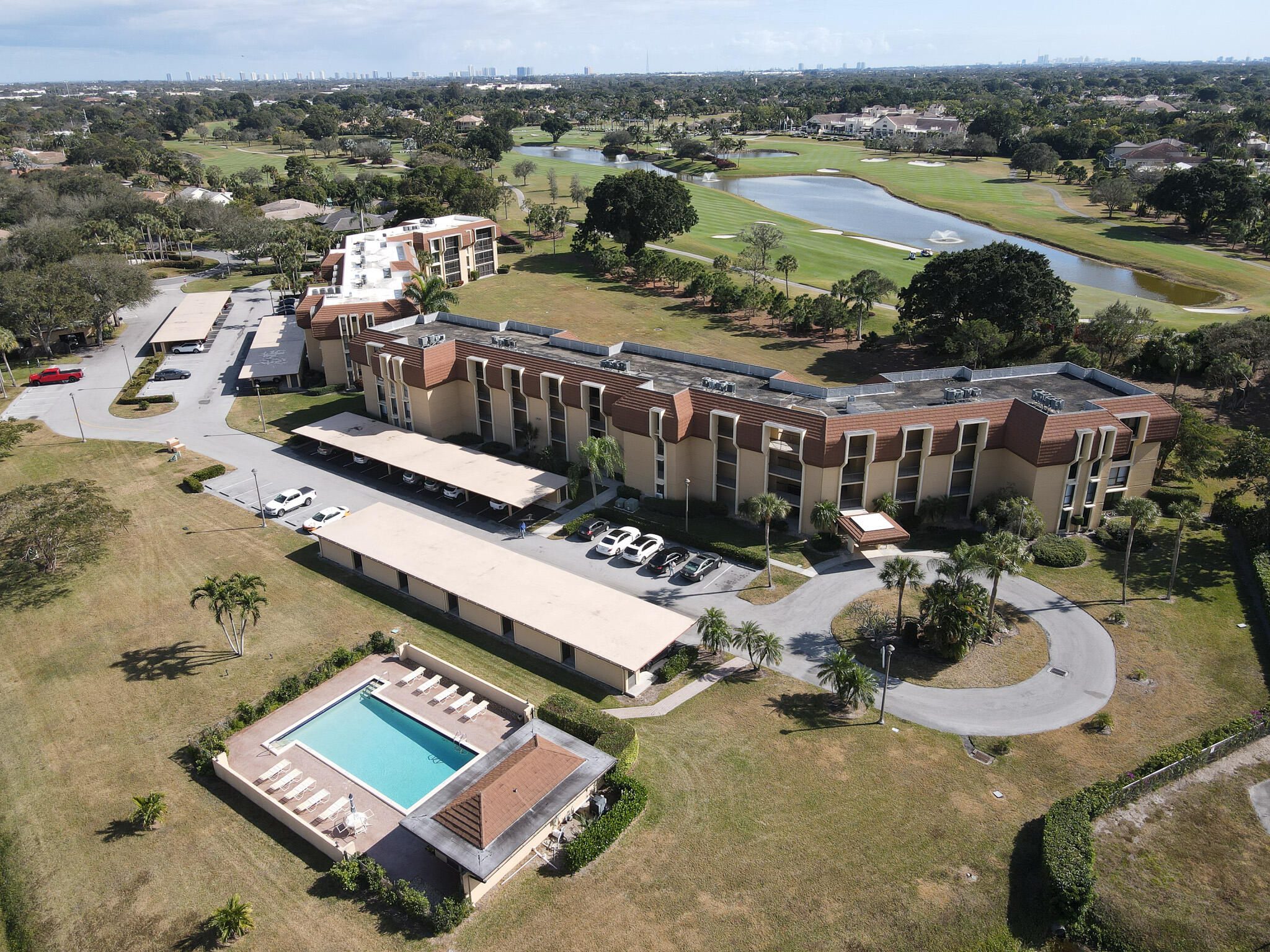 5390 Woodland Lakes Drive # 201, Palm Beach Gardens FL 33418
