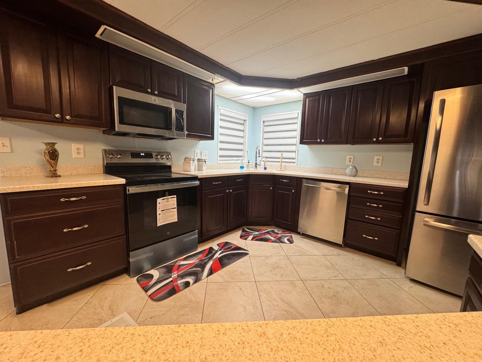 51009 Galina Bay — Photo 4