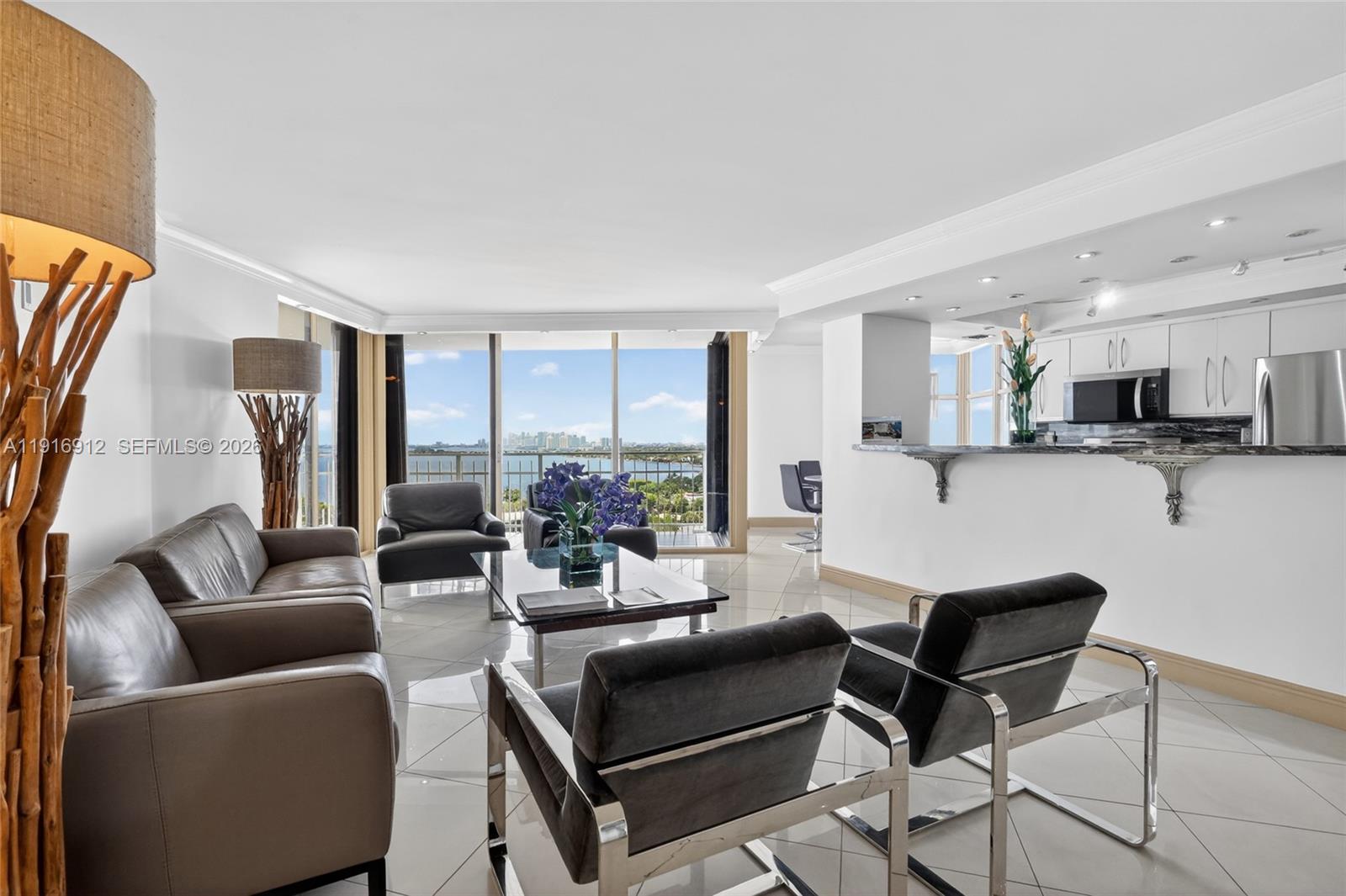 4000 Towerside Ter # 1612, Miami FL 33138