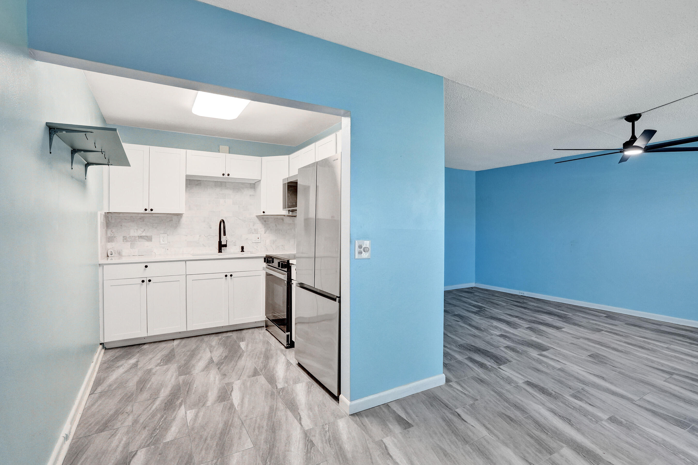 358 Oakridge T # 358 — Photo 4