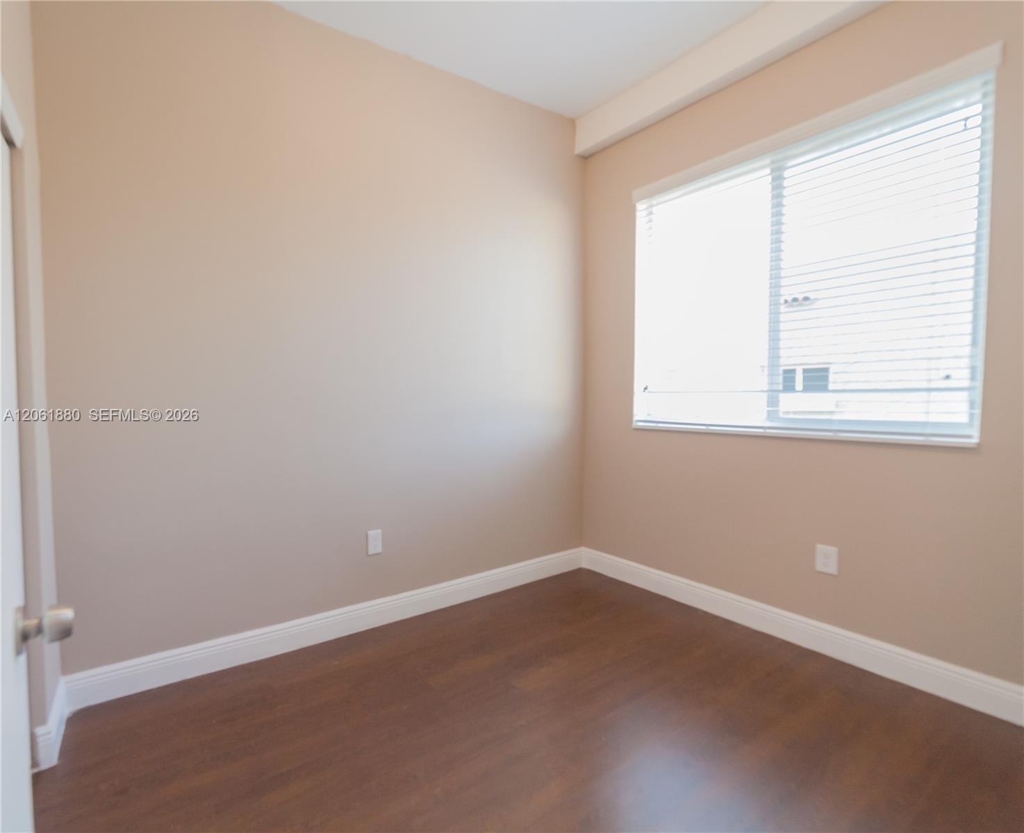 1469 SW 5th St # 1 — Photo 2